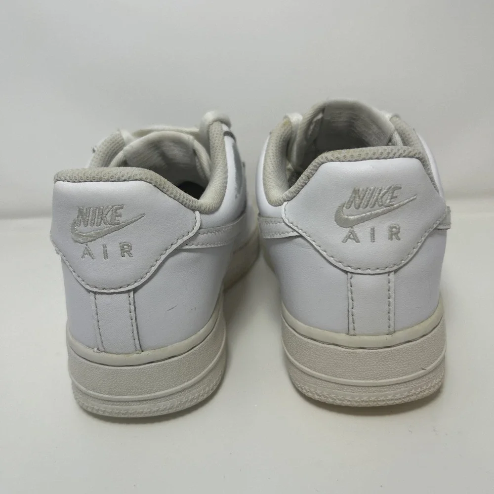 Nike‎ Air Force 1 '07 Low Sneakers Women's Size 5 Triple White DD8959-100